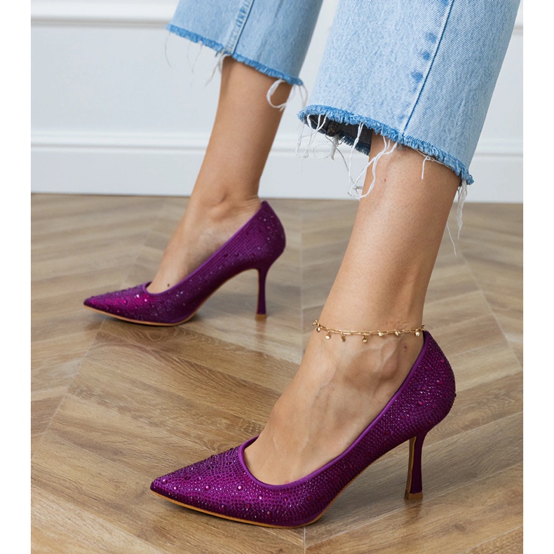 Violetti satiinipumput zirkonilla 1