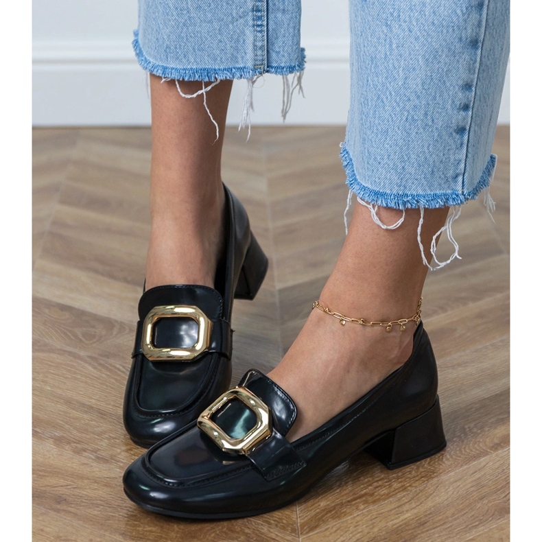 Mustat naisten matalat kengät, joissa on kultainen sisustus 2