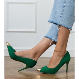 Vihreät ekosamipumput metallisella varpalla 2