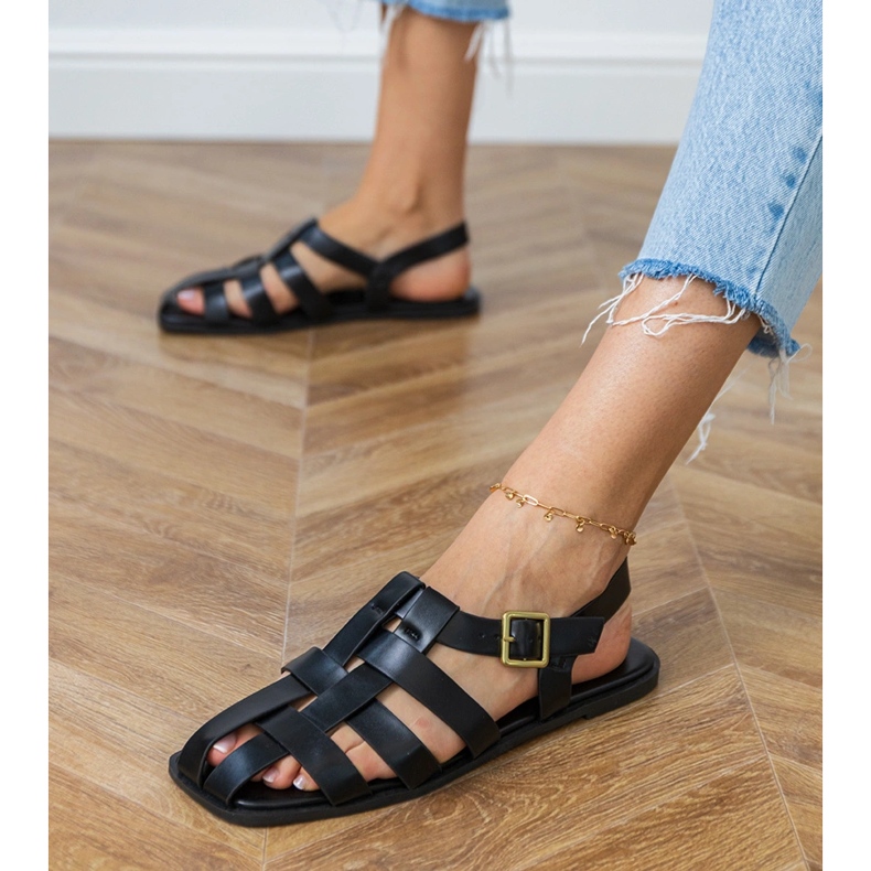 Mustat sandaalit gladiaattor 2