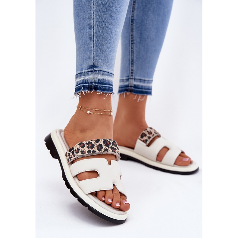 Naisten nahkainen flip flops Vinceza 66769 kevyt kello beige 2