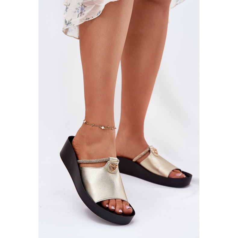 S.Barski Naisten nahkainen flip-flops koristeellisella KV51-034-kultanauhalla kultainen 2
