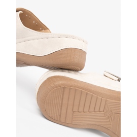 Seastar Tohvelit matalalla kiilalla kiinnittimillä beige 1