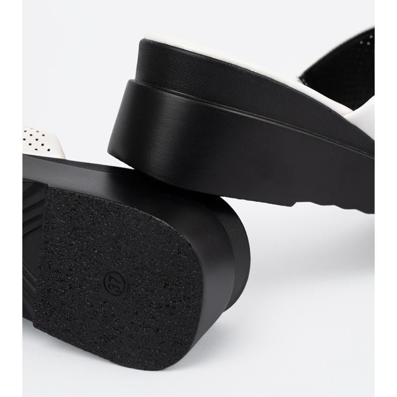 Seastar Valkoiset aukiot flip flops laiturilla valkoinen 1