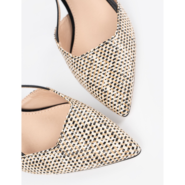 Goodin Musta punottu matalapumppu 1