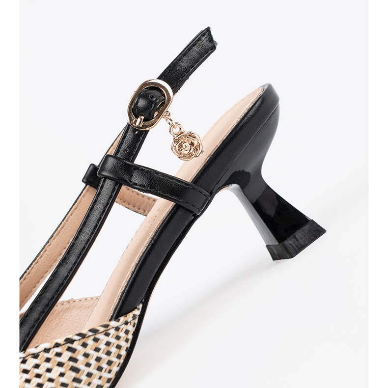 Goodin Musta punottu matalapumppu 2