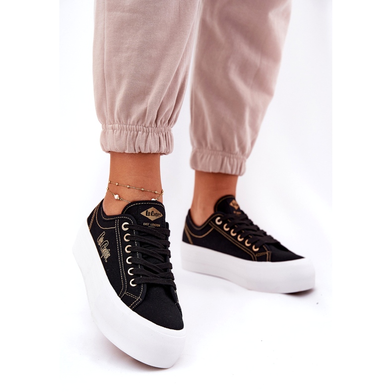 Naisten aineelliset lenkkarit Lee Cooper LCW-25-31-3431L -alustalla musta 2