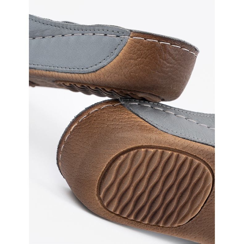 T.Sokolski Nahkaharmaa flip flops 2