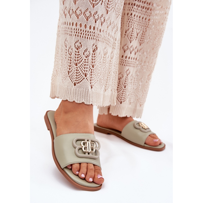 Litteät naisten flopsit koristeellisella vihreällä yksityiskohdilla 2