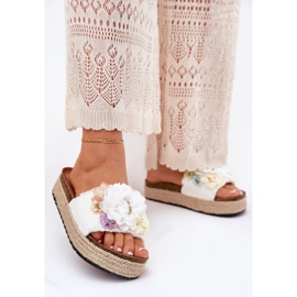 Naisten flip flops kukilla laiturilla valkoisella punoksella valkoinen 2