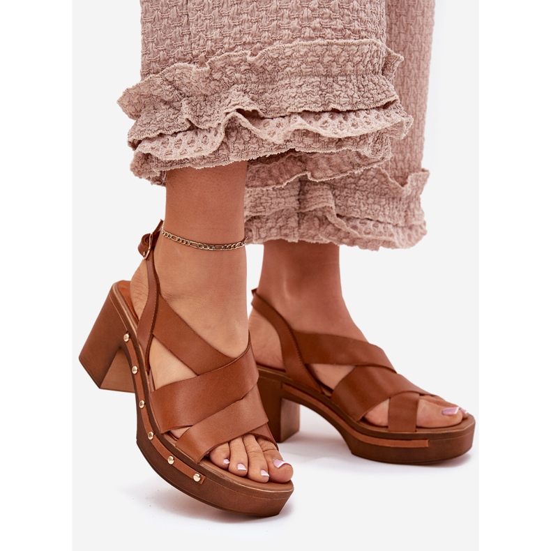 Nahka -sandaalit Zazoo 1081 ruskeassa pylväässä 1