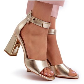 Evento Tyylikkäät naisten kultaiset korkeakorkoiset sandaalit kultainen 4
