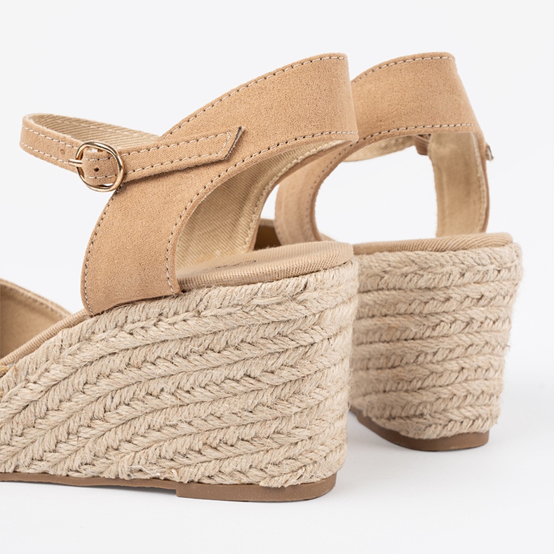 Shelvt Beige -sandaalit espadrilles kiilalla 2