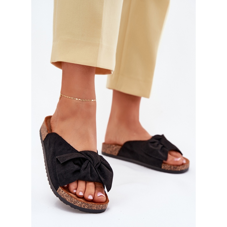 Naisten tossut korkkipohjassa mustalla jousella 2