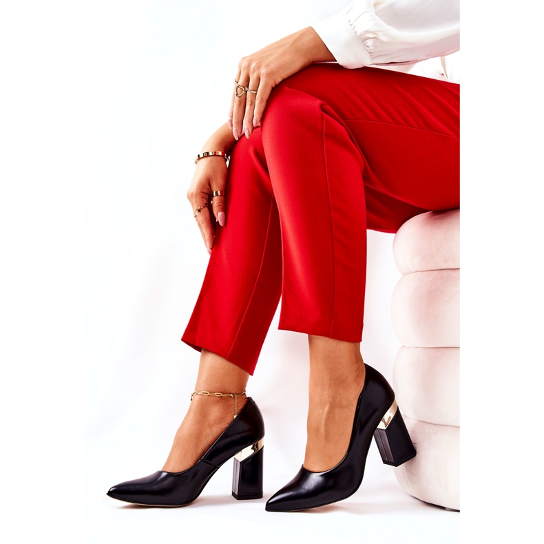 Lewski Shoes Nahkapumput Lewski 3117 musta 3