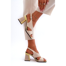 S.Barski Naisten korkeakorkoiset sandaalit beige D&amp;A MR38-153 4