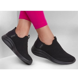 Skechers Slip-Inss Ultra Flex 3.0 Shoes-COZY STREAK 149708-BBK musta 10