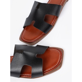 Sergio Leone Mustat flip flops neliömäisellä varpalla 1