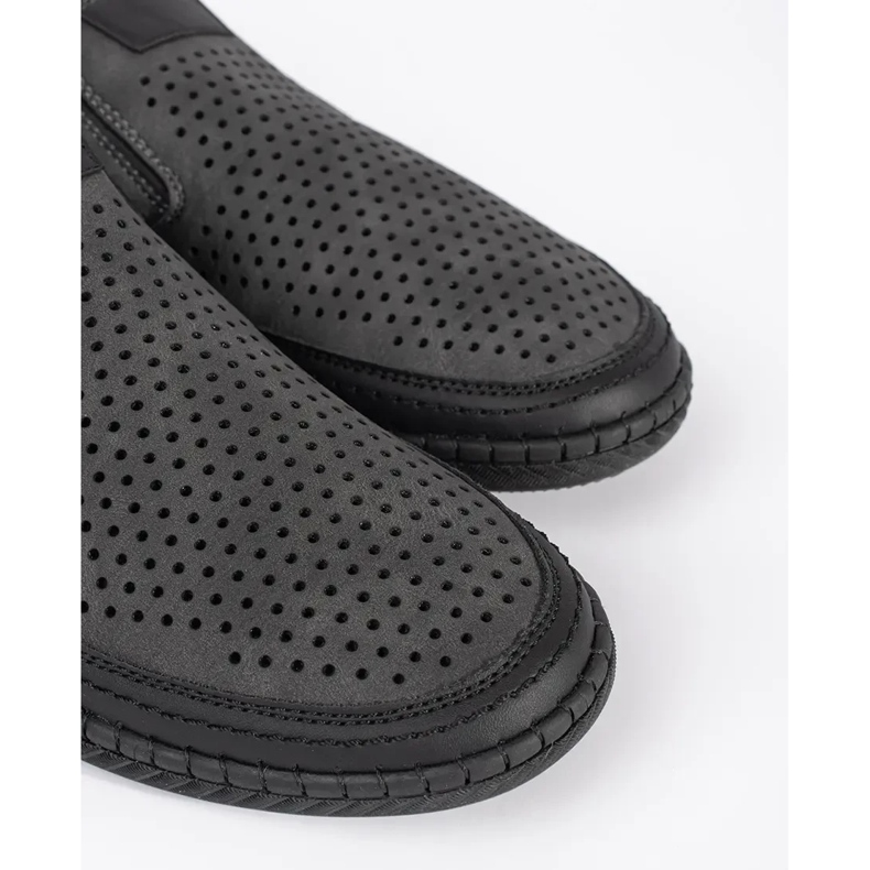 Miesten harmaat opaskengät 1