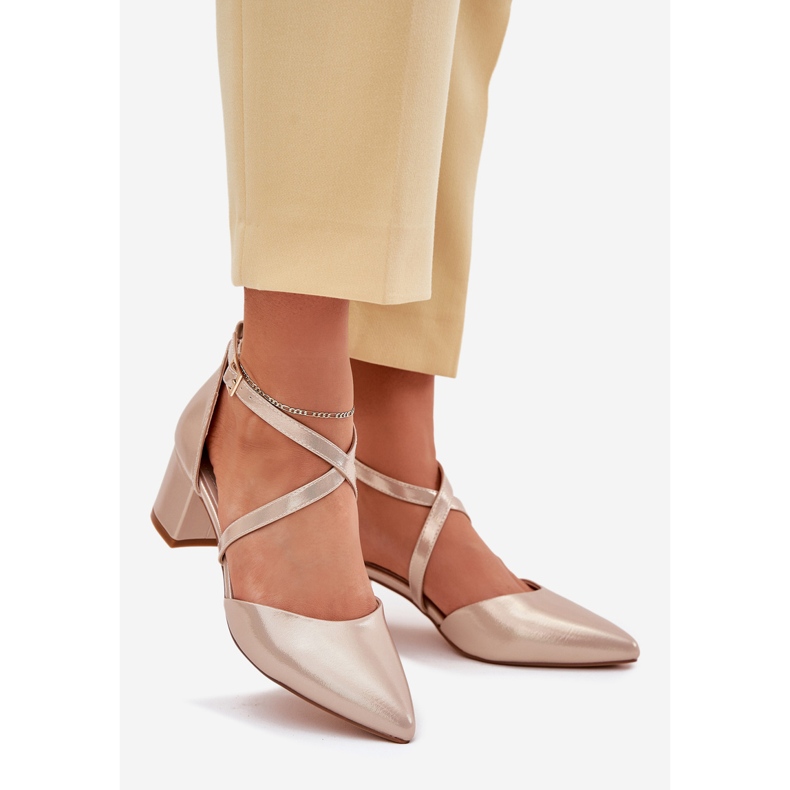 Pumput ekologisessa nahkapäässä Sergio Leone Sk830 Pln kultainen 1