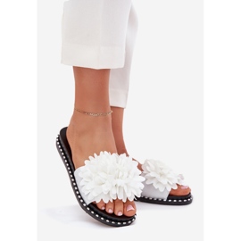 Naisten flip flops, koristeltu valkoisilla kukilla valkoinen 1