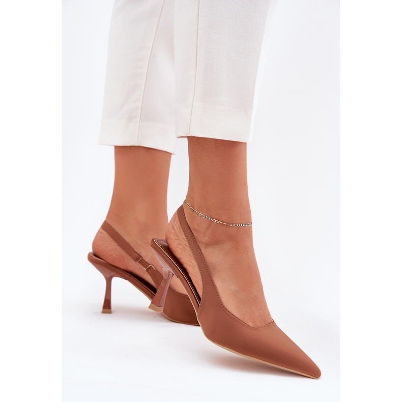 Naisten sandaalit kamelin tapilla ruskea 2