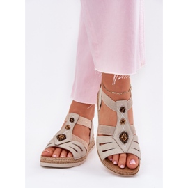 Naisten kiilan sandaalit inblu RV000015 -koristeilla beige 4