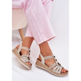 Naisten kiilan sandaalit inblu RV000015 -koristeilla beige 7