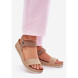 Naisten sandaalit Inblu RV000014 -kiilassa beige 1