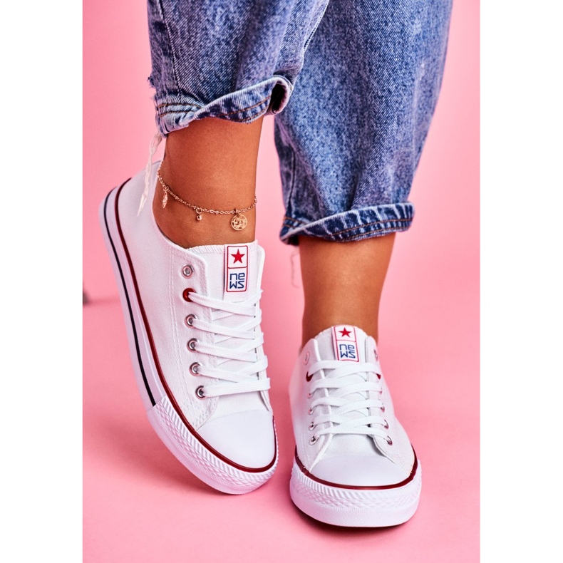 News Naisten kangaslenkkarit, valkoinen 3