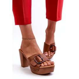 Naisten varvastossut korkokengissä soljella, ruskea Betinna 3