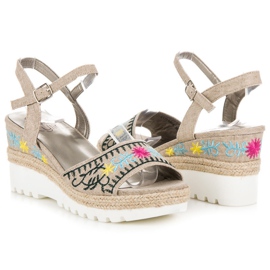 Kylie Brodeeratut espadrillisandaalit ruskea 1