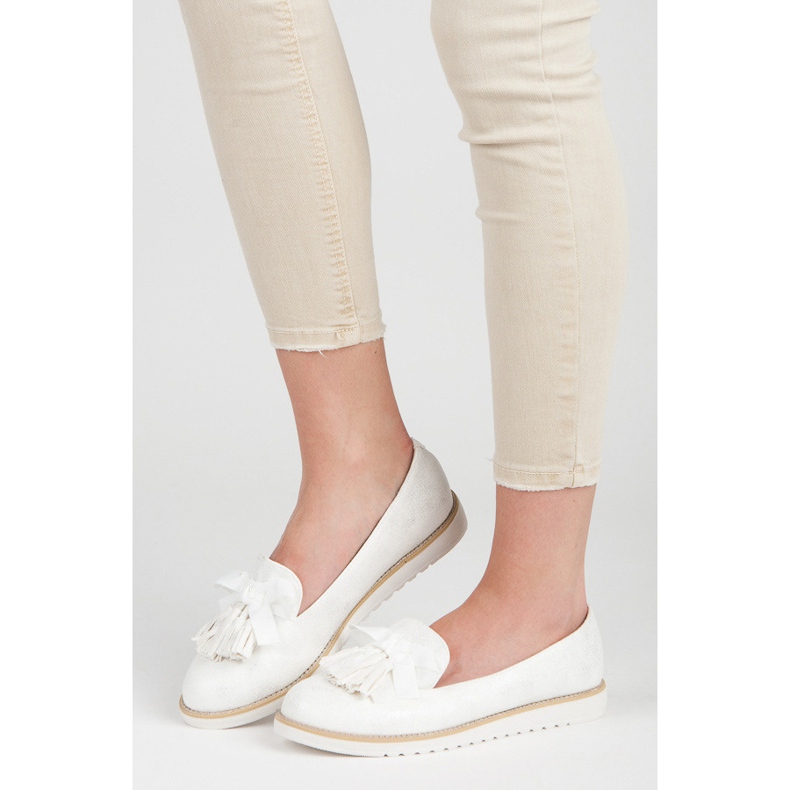 Vices Mokkanahkaa hapsuilla valkoinen 2