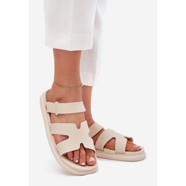 Naisten kumitossut beige -vyöllä 1