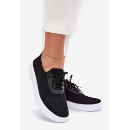 Materiaaliset slukketut urheilukengät lavalla naisten musta 1