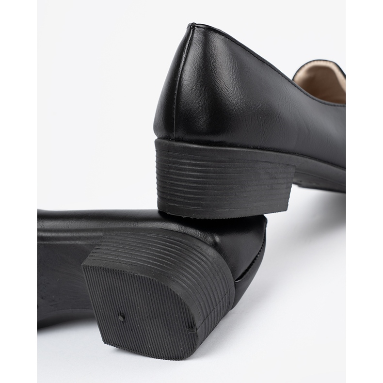 Mustat naisten matalat kengät 1