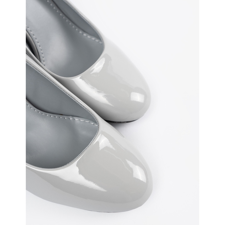 Seastar Vaaleanharmaa lakatut pumput 2