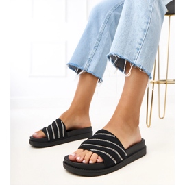 Mustat flip flops Cardon -zirkonilla 2