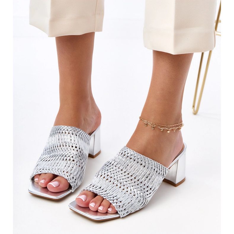 Postin hopealäppärahat punotuilla gamboa -raidoilla 2