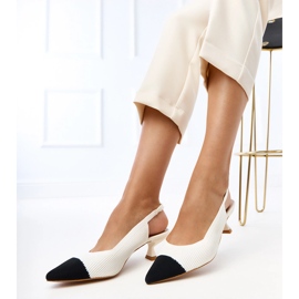 Valkoiset matala -aukon materiaalipumput cassie valkoinen 2