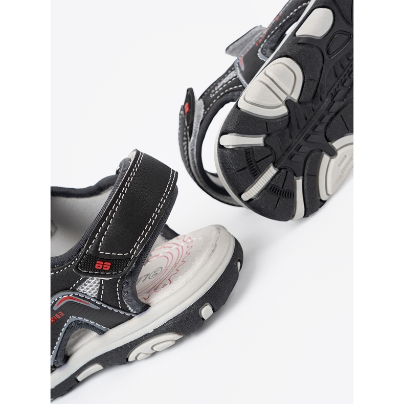 Shelvt Musta poikien sandaalit 1