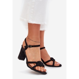 Boto Naisten sandaalit mustassa Mavira -postissa 1