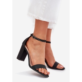 Boto Kiiltävät naisten sandaalit mustassa kavinassa 1