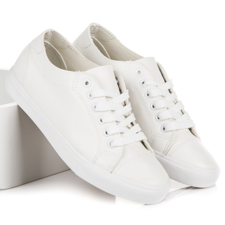 Valkoiset lenkkarit valkoinen 2