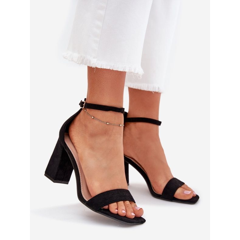 Boto Naisten sandaalit Eco Suede Post Black Elirae musta 1