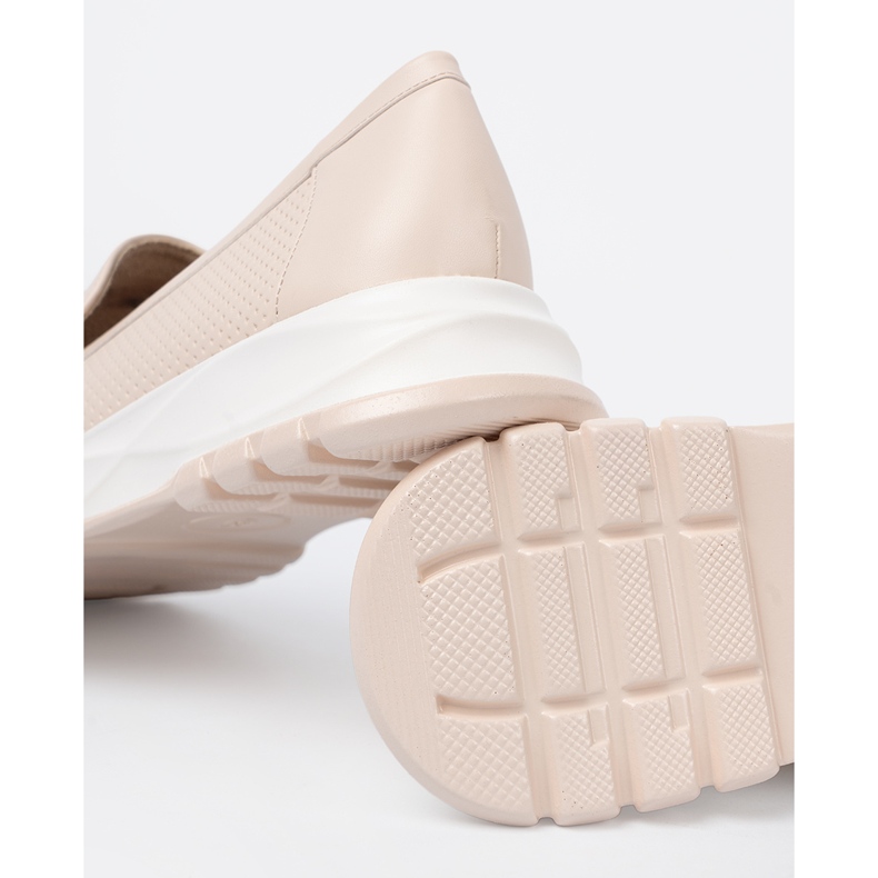 Shelvt Kevyet beige -leivänkoristeet koristeellisella kultaisella elementillä 2