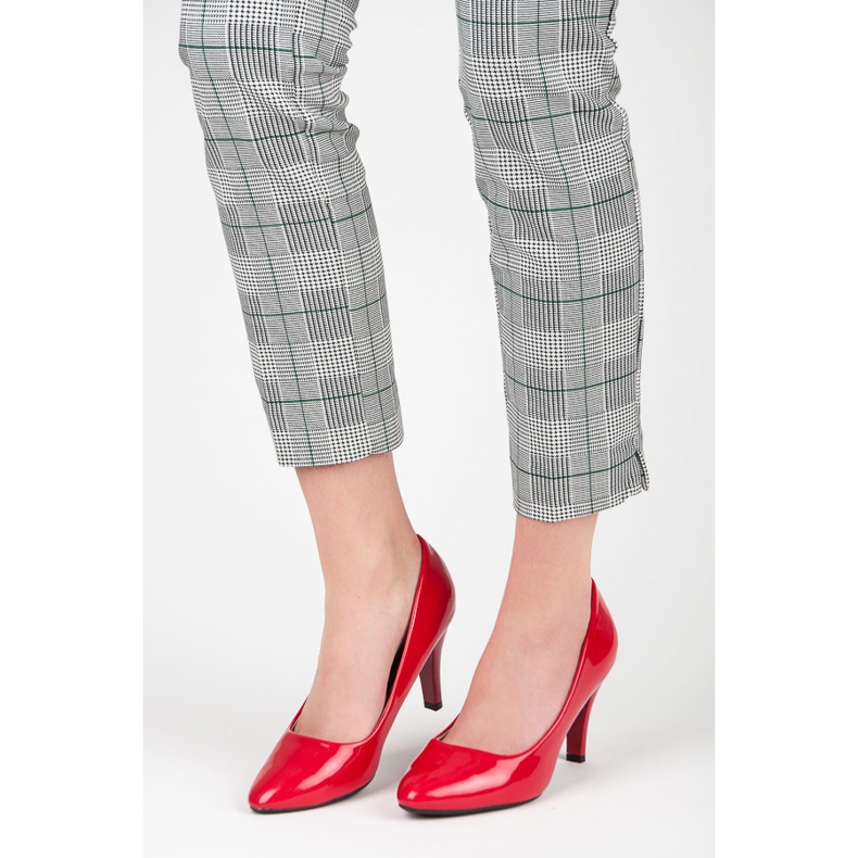 Kiiltonahkakengät punainen 1 Kiiltonahkakengät punainen 1