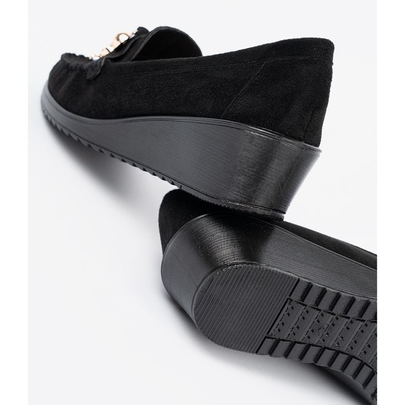 Shelvt Musta mokkanahkakengät koristeellisella nallekarhulla 1