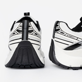 Shelvt Valkoiset ja valkoiset mukavat lenkkarit verkolla 1