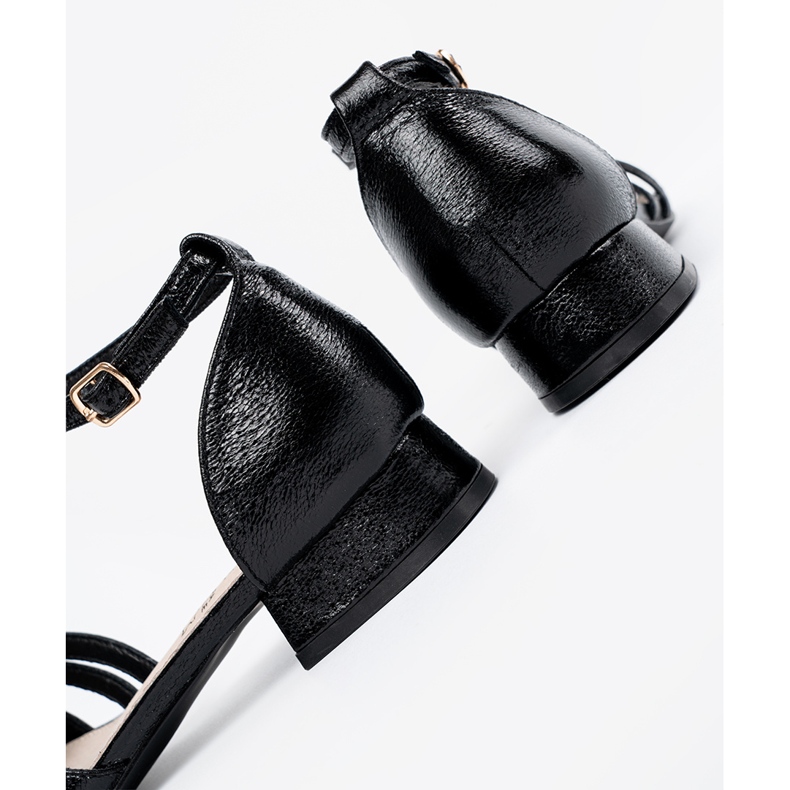 Goodin Tyylikkät mustat matalat sandaalit 1